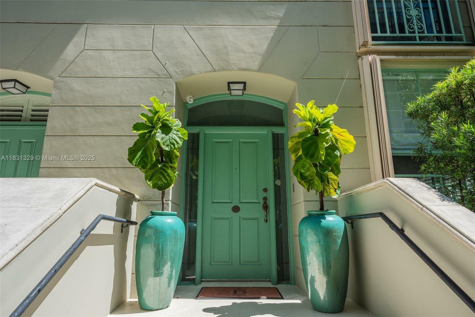 618 Valencia Ave 101  Coral Gables FL 33134 photo