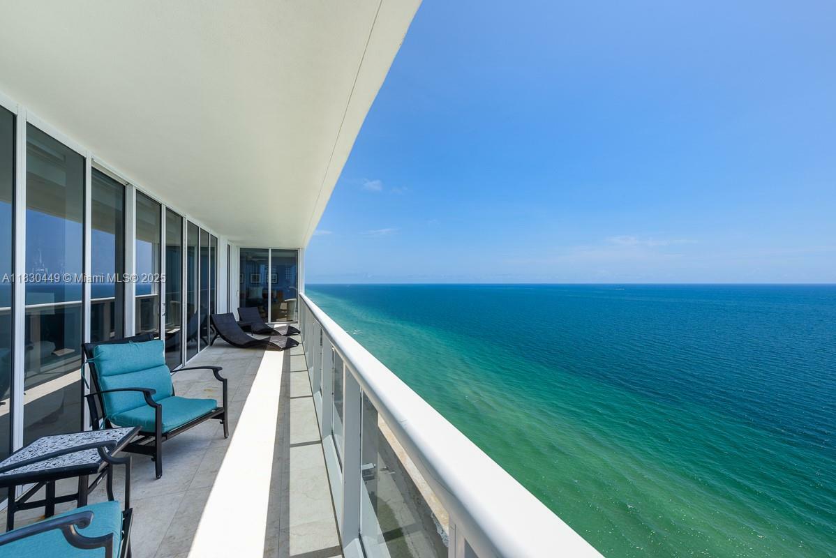 Property Photo: 1830 S Ocean Dr 3402 FL 33009