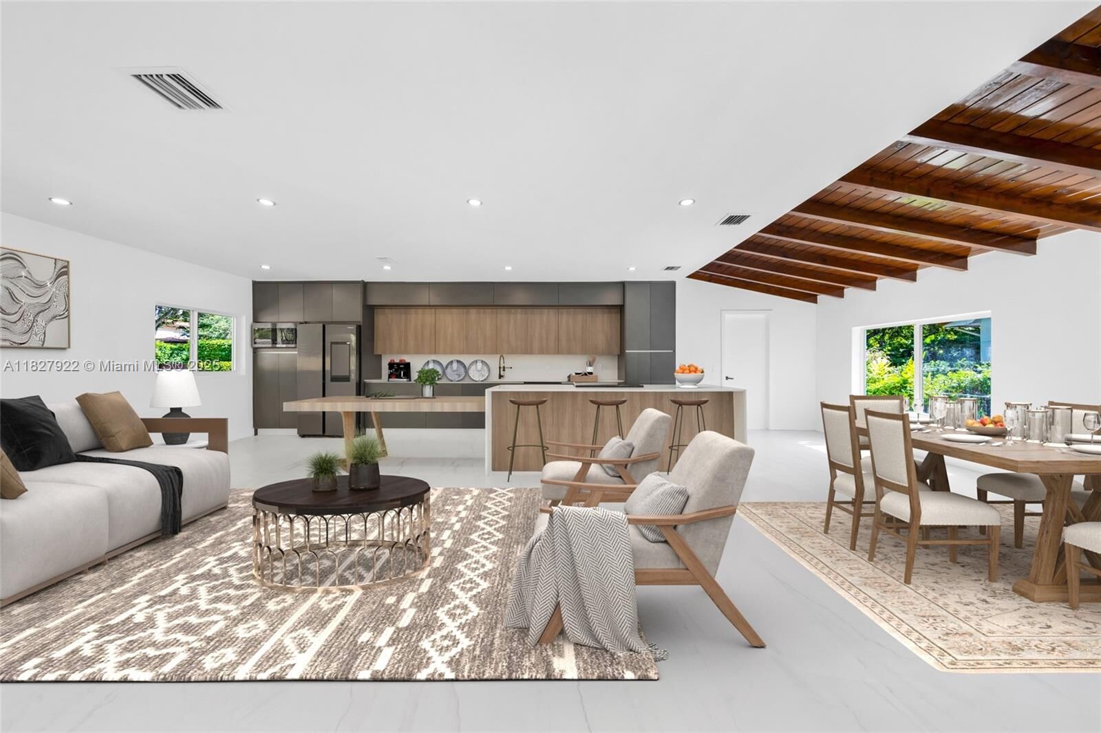 Property Photo: 400 Sansovino Ave FL 33146