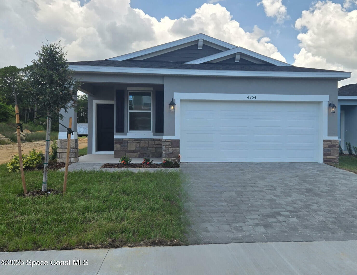 Property Photo: 4854 Caldwell Court FL 32927