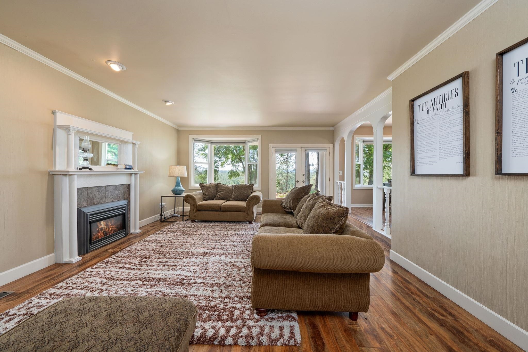 Property Photo: 4311 W Center Ln WA 99208
