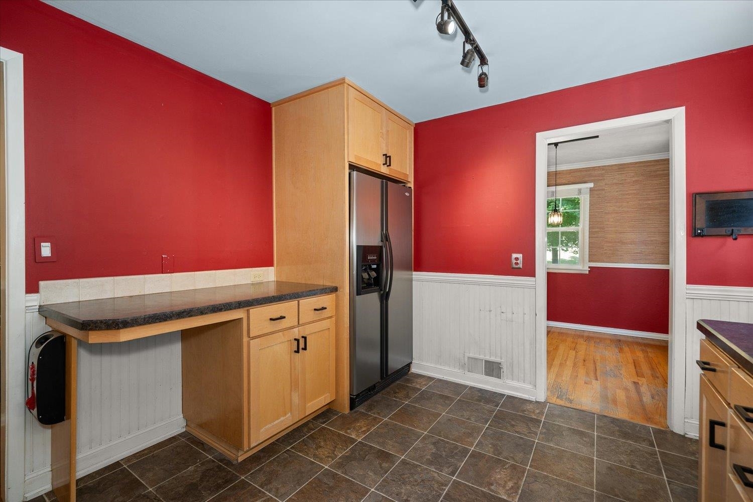 Property Photo: 2507 S Hatch St WA 99203-3367