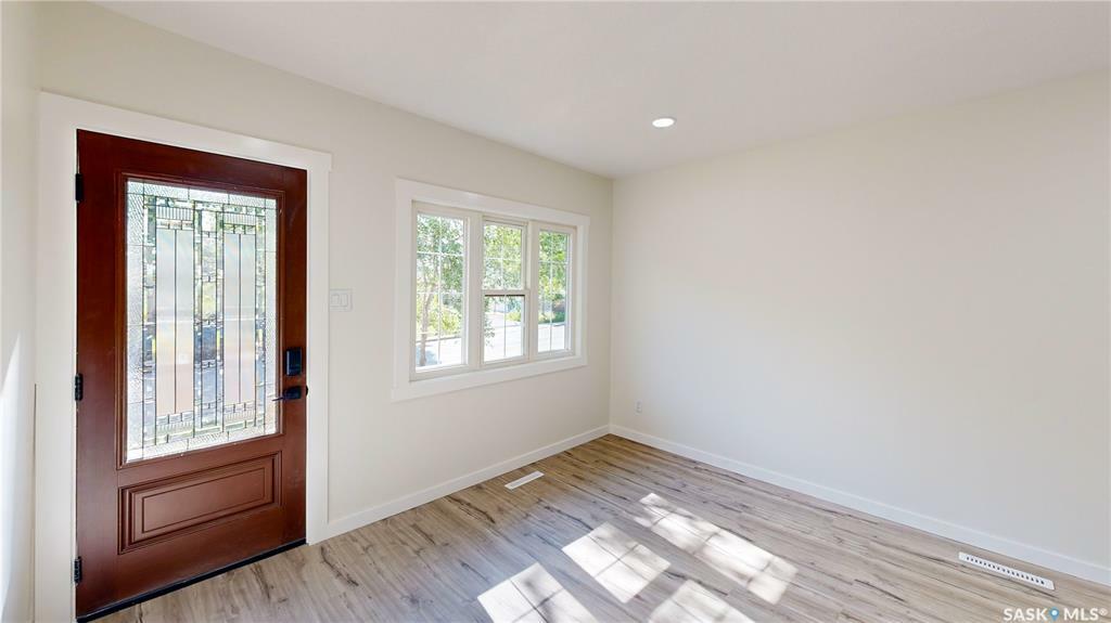 Property Photo:  2346 McAra Street  SK S4N 2W3 