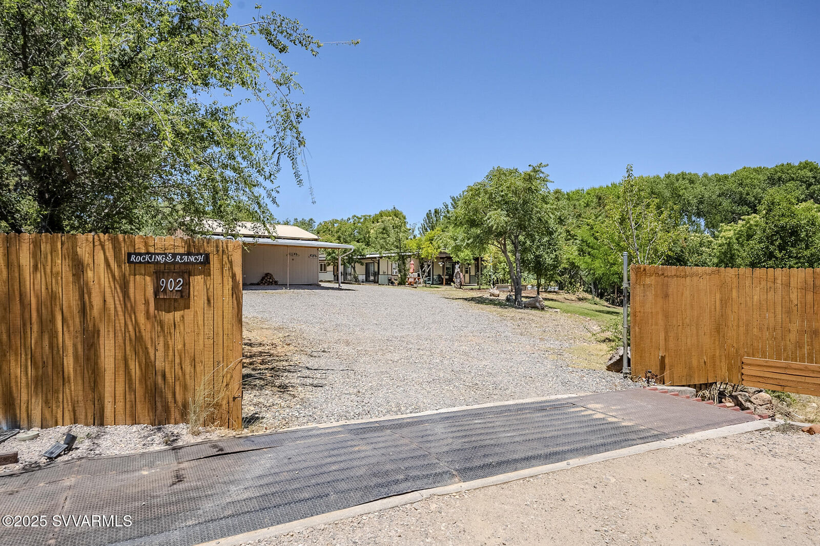 Property Photo:  902 N 14th St  AZ 86326 