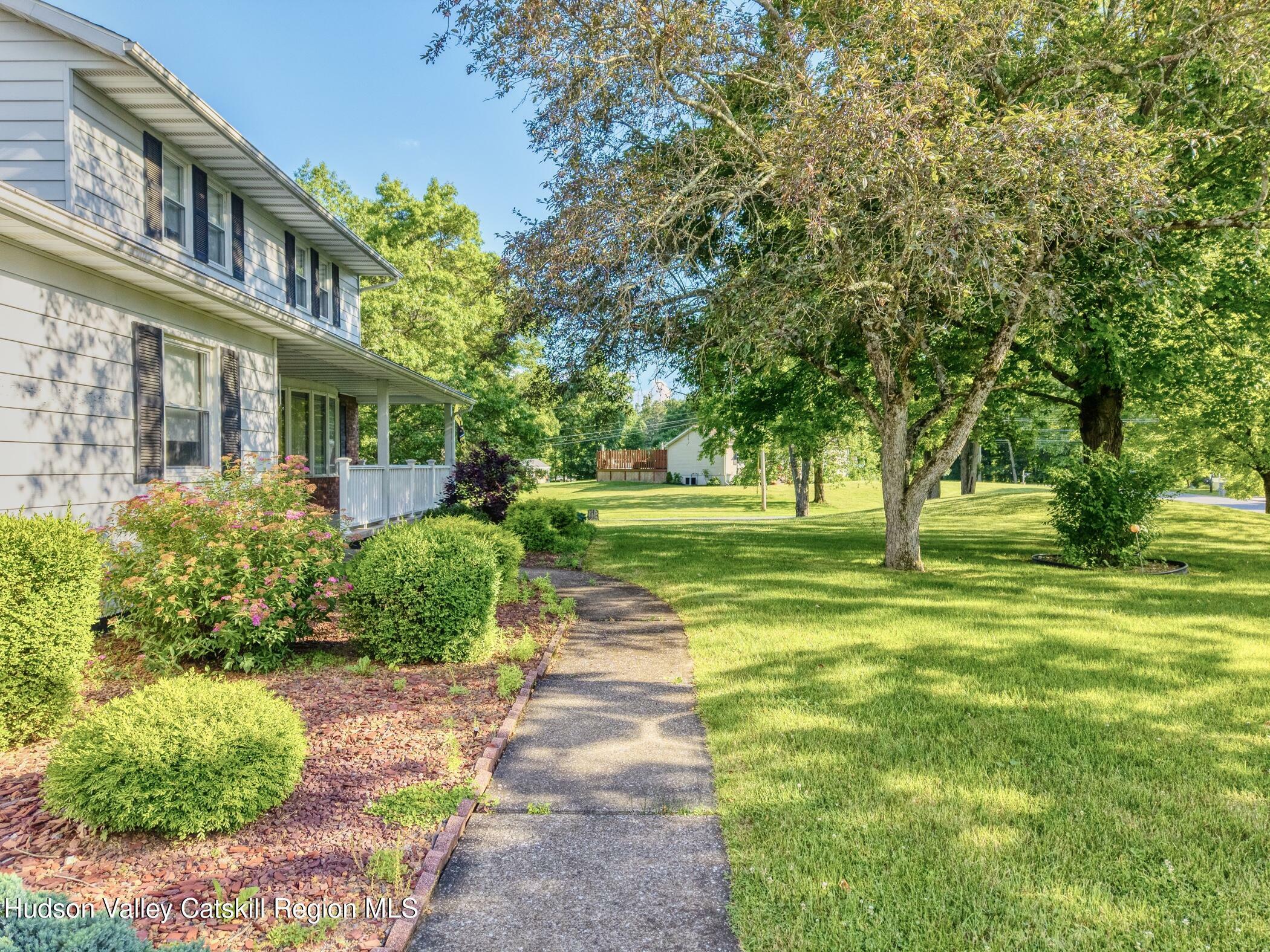 Property Photo:  135 Hilltop  NY 12477 