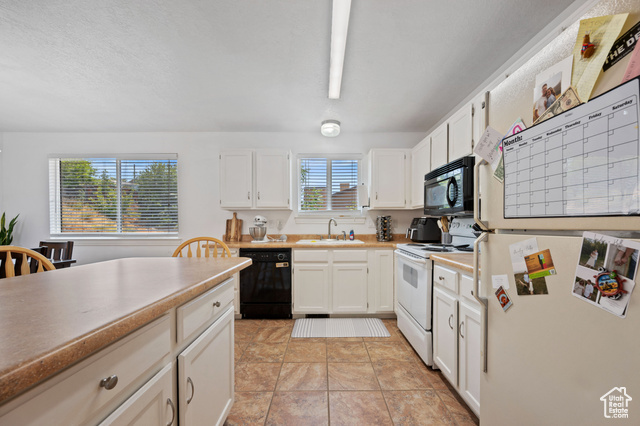 Property Photo: 1988 E Oregon Ave UT 84606
