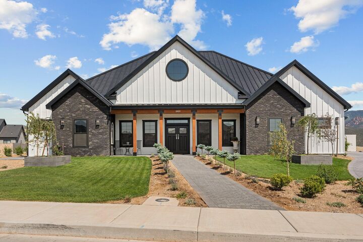 Property Photo:  1853 S Harvest Ln  UT 84720 