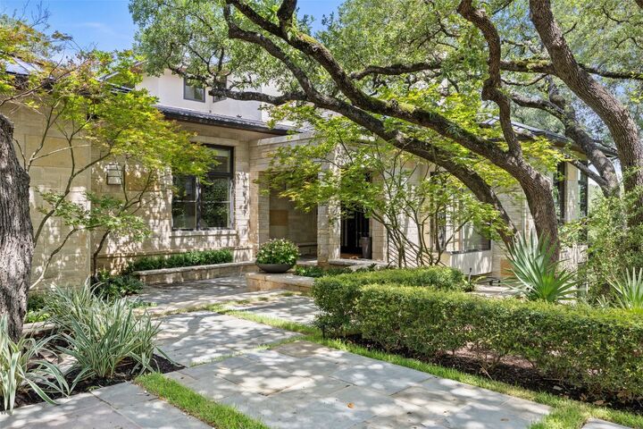Property Photo: 3806 Spirit Lake Cove TX 78746