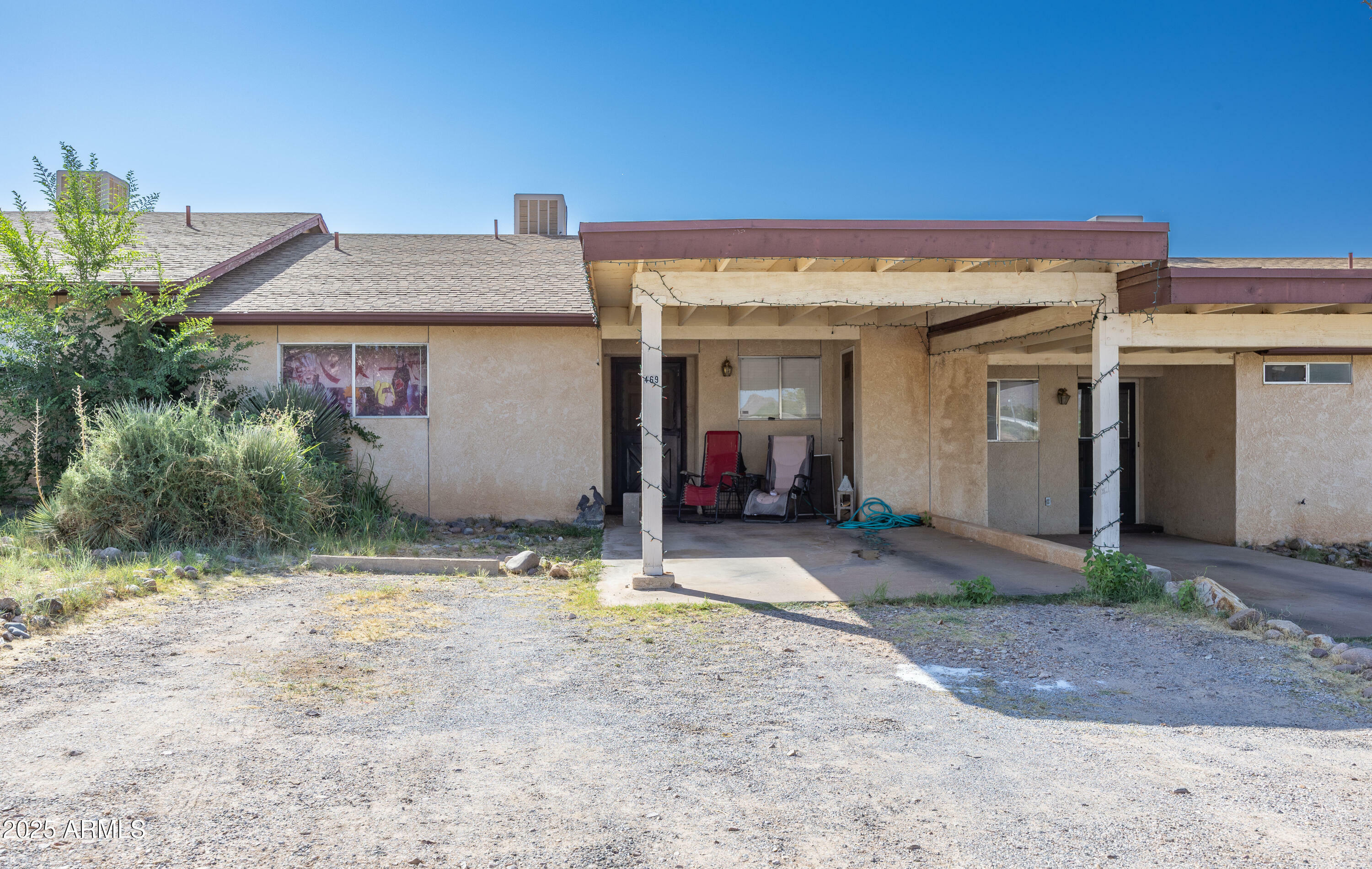 Property Photo: 469 Santa Cruz Drive AZ 85603