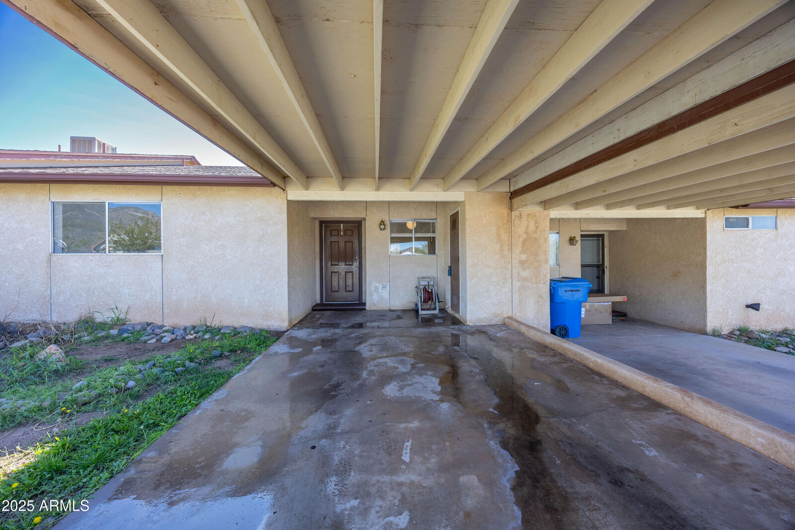 Property Photo: 469 Santa Cruz Drive AZ 85603