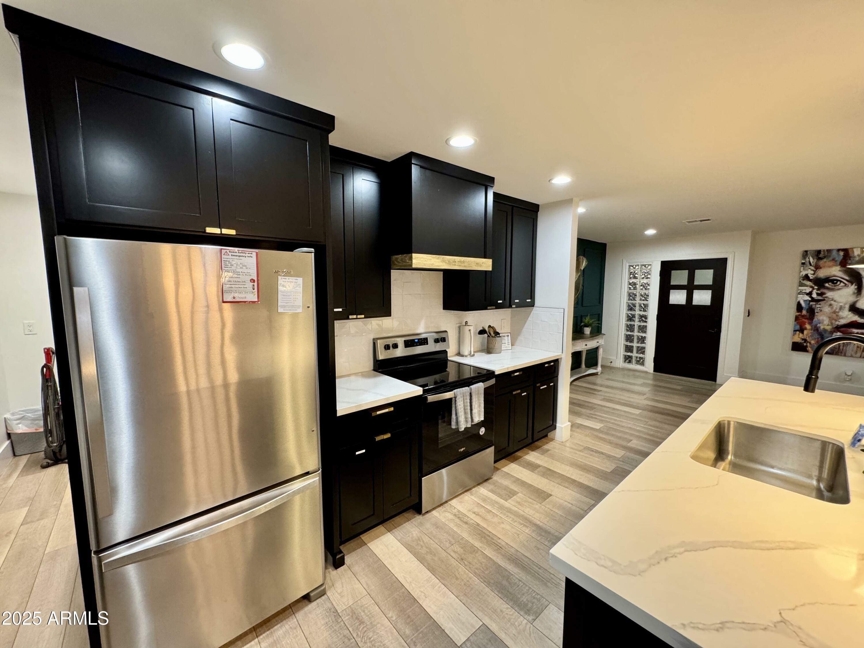 Property Photo: 8507 E Bonnie Rose Avenue AZ 85250
