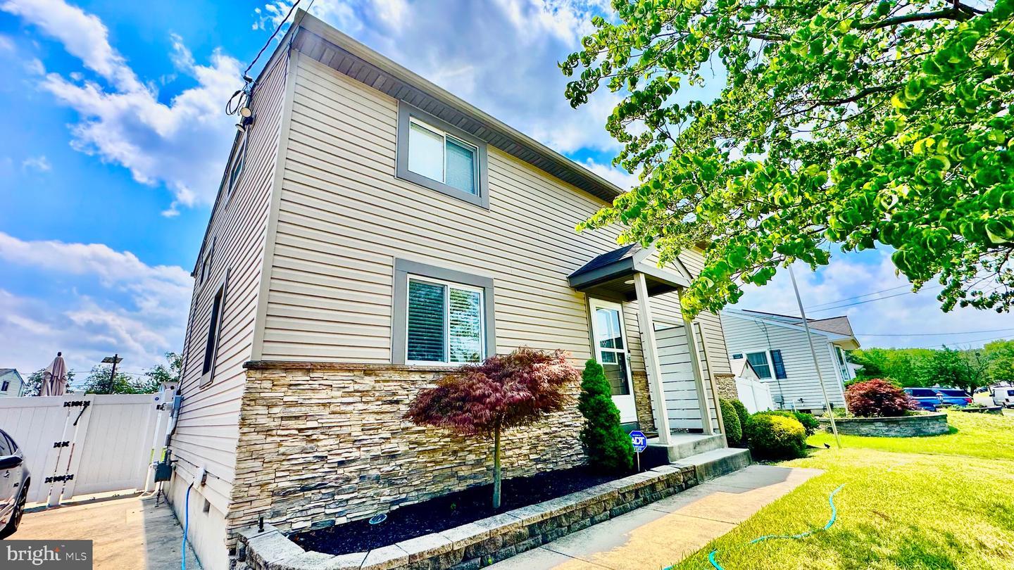 Property Photo: 653 Dettmar Terrace NJ 08078