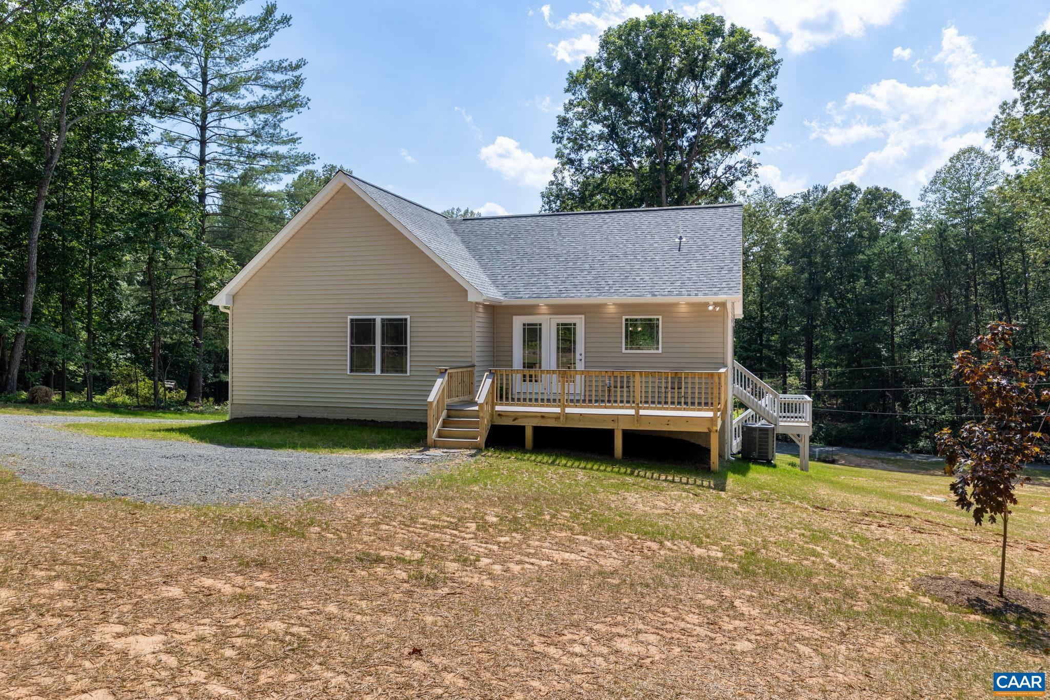 Property Photo: 230 Fox Hollow Rd VA 22968
