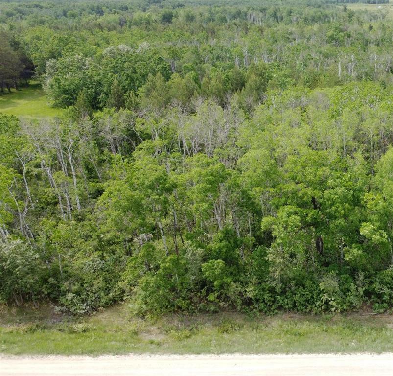 Property Photo: 3 12 Road North MB R0A 1P0