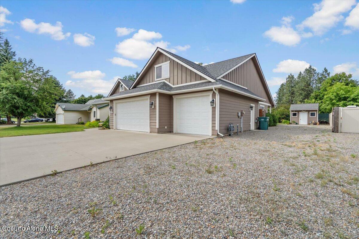Property Photo:  527 E Dana Ct  ID 83835 