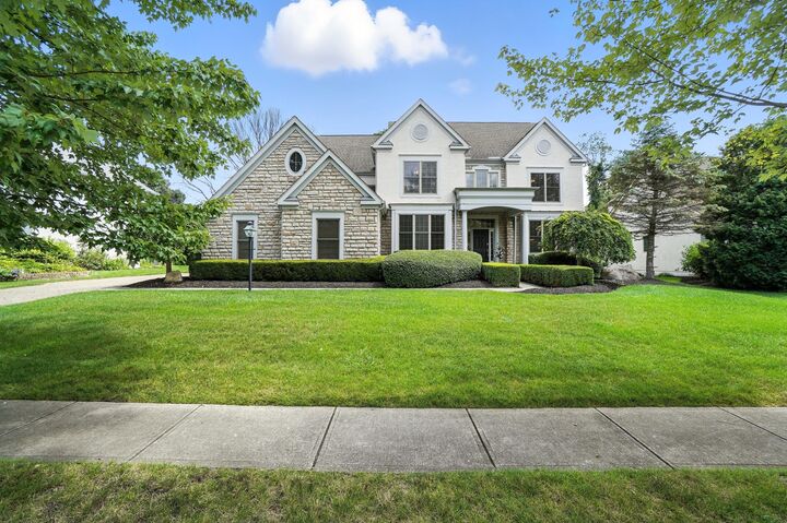 2502 Keltonhurst Court  Blacklick OH 43004 photo