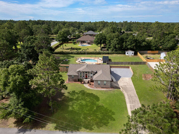 131 Wedgewood Lane  Crestview FL 32536 photo