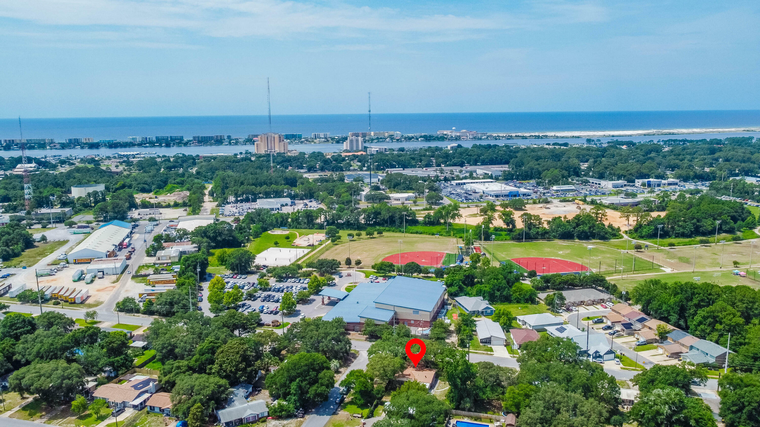 Property Photo: 28 NW Carlton Court FL 32548