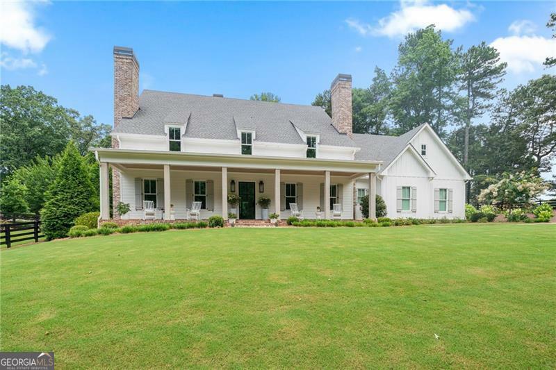 Property Photo:  104 Trinity Hollow Drive  GA 30115 