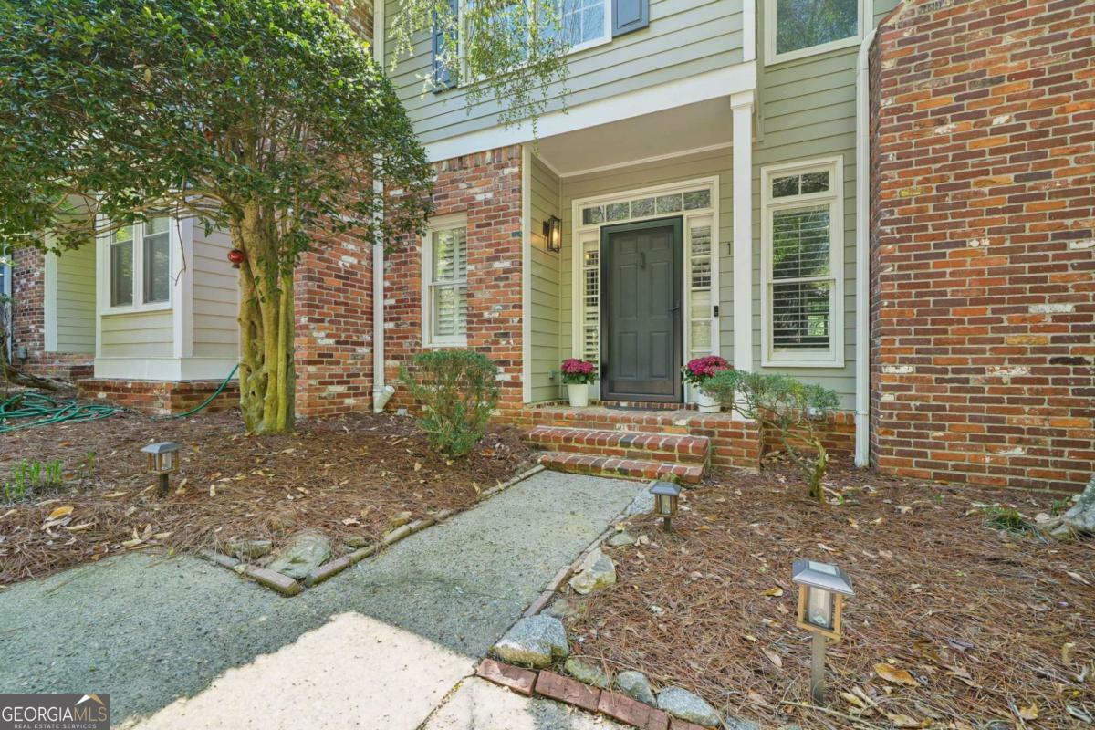 Property Photo:  171 Riverview Trail  GA 30075 