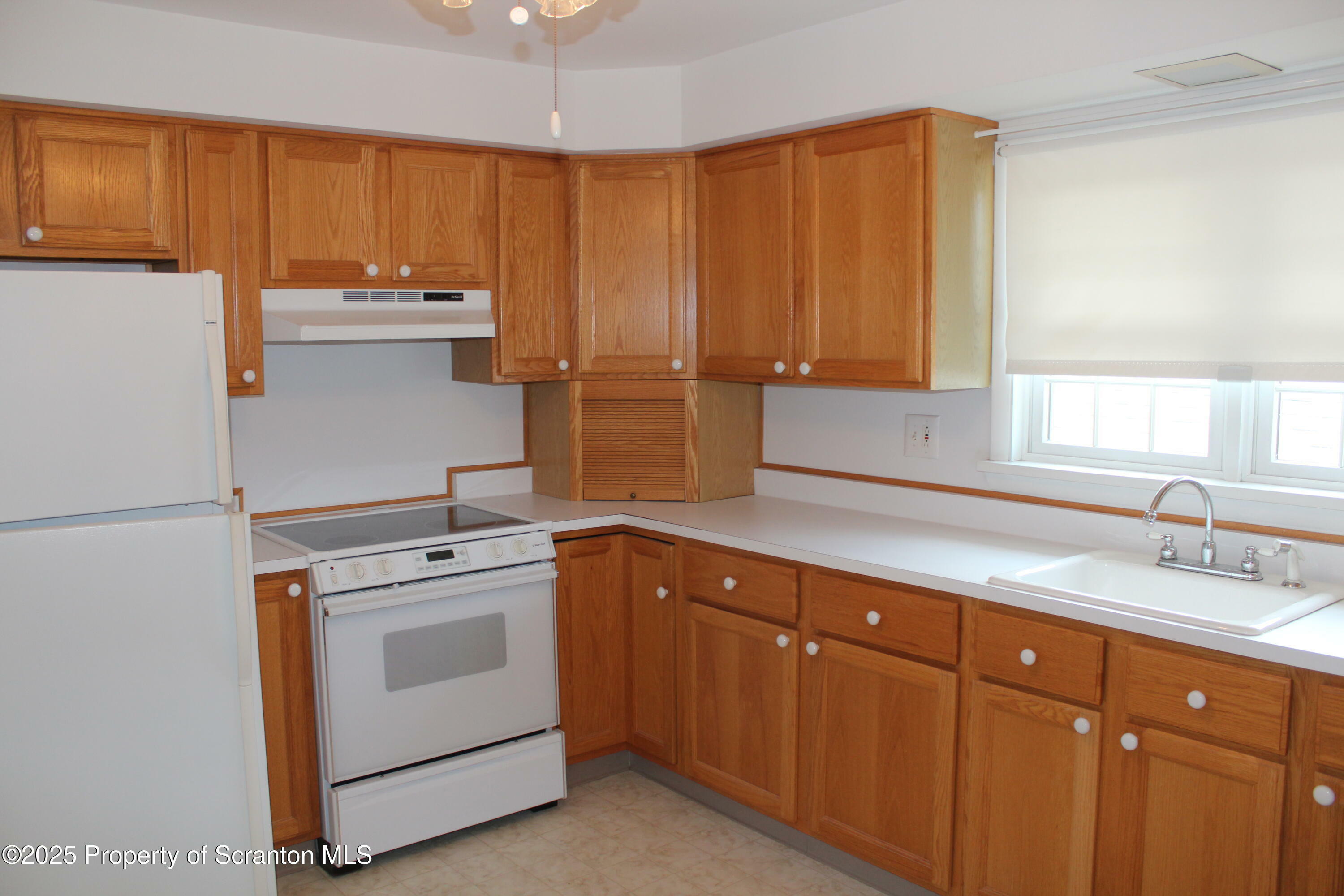 Property Photo:  1314 St Ann Street  PA 18504 