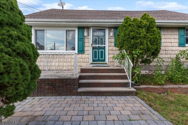 18 Westbury Rd  Woodbridge Twp. NJ 08830 photo