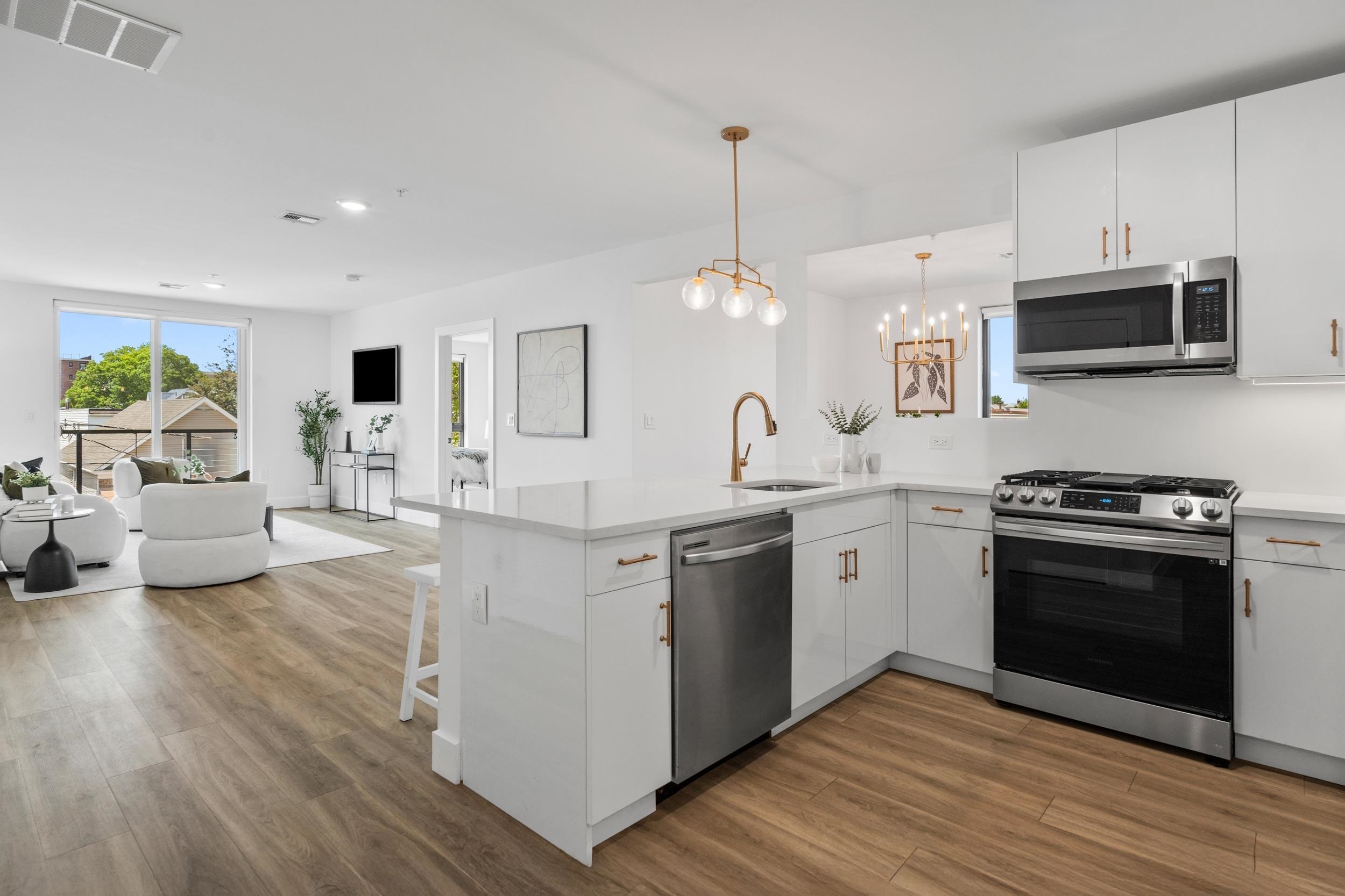 Property Photo: 117 West 2nd St 301 NJ 07002