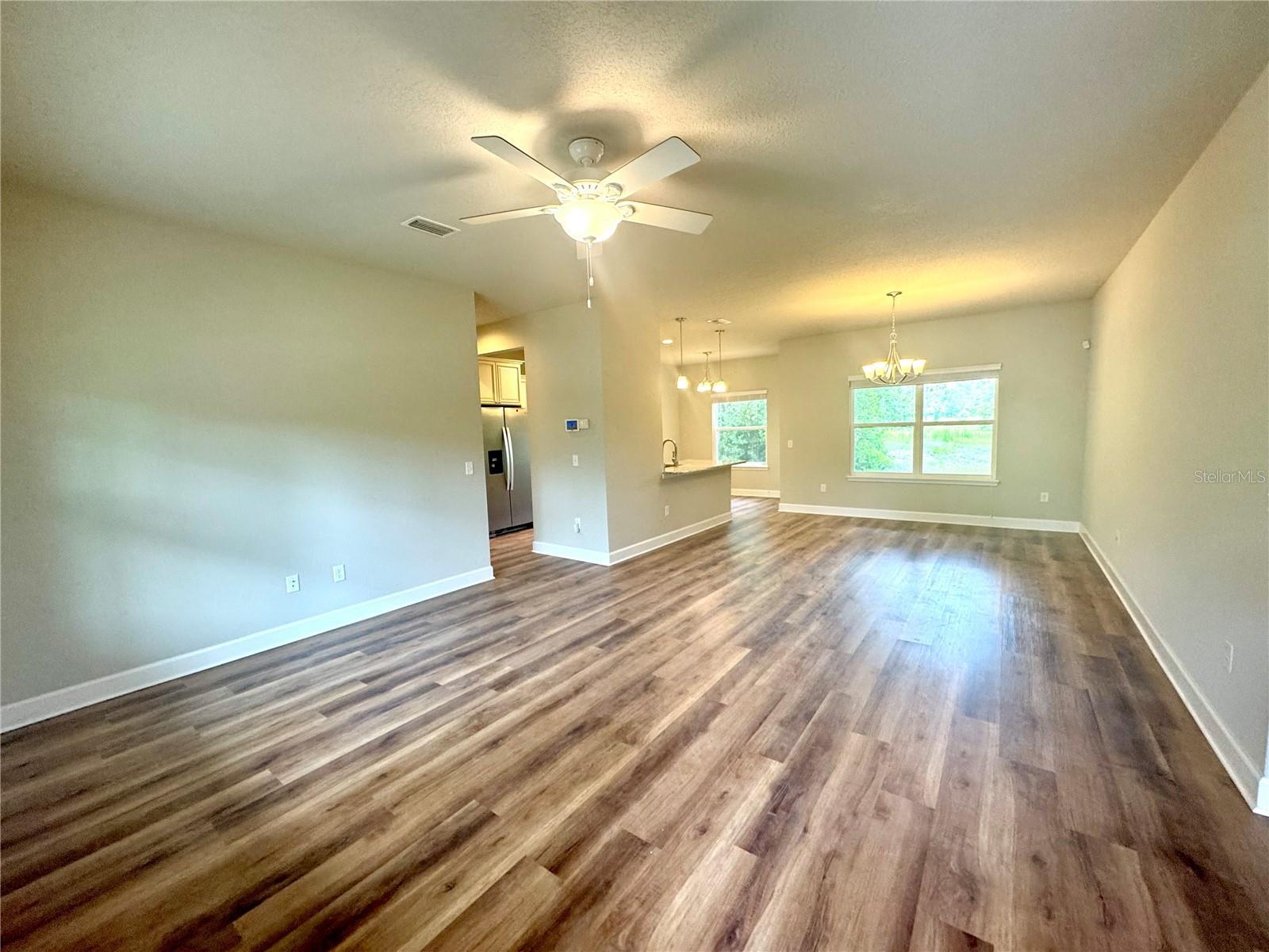 Property Photo: 451 NE 151 Terrace FL 32696