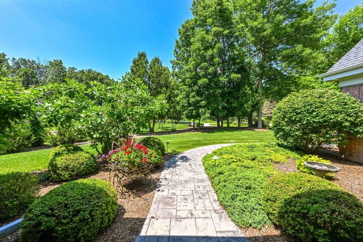 Property Photo: 11920 N Wilderness Ct WI 53092