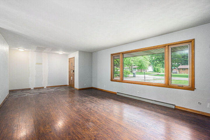 Property Photo:  448 Alton Avenue  MI 49017 