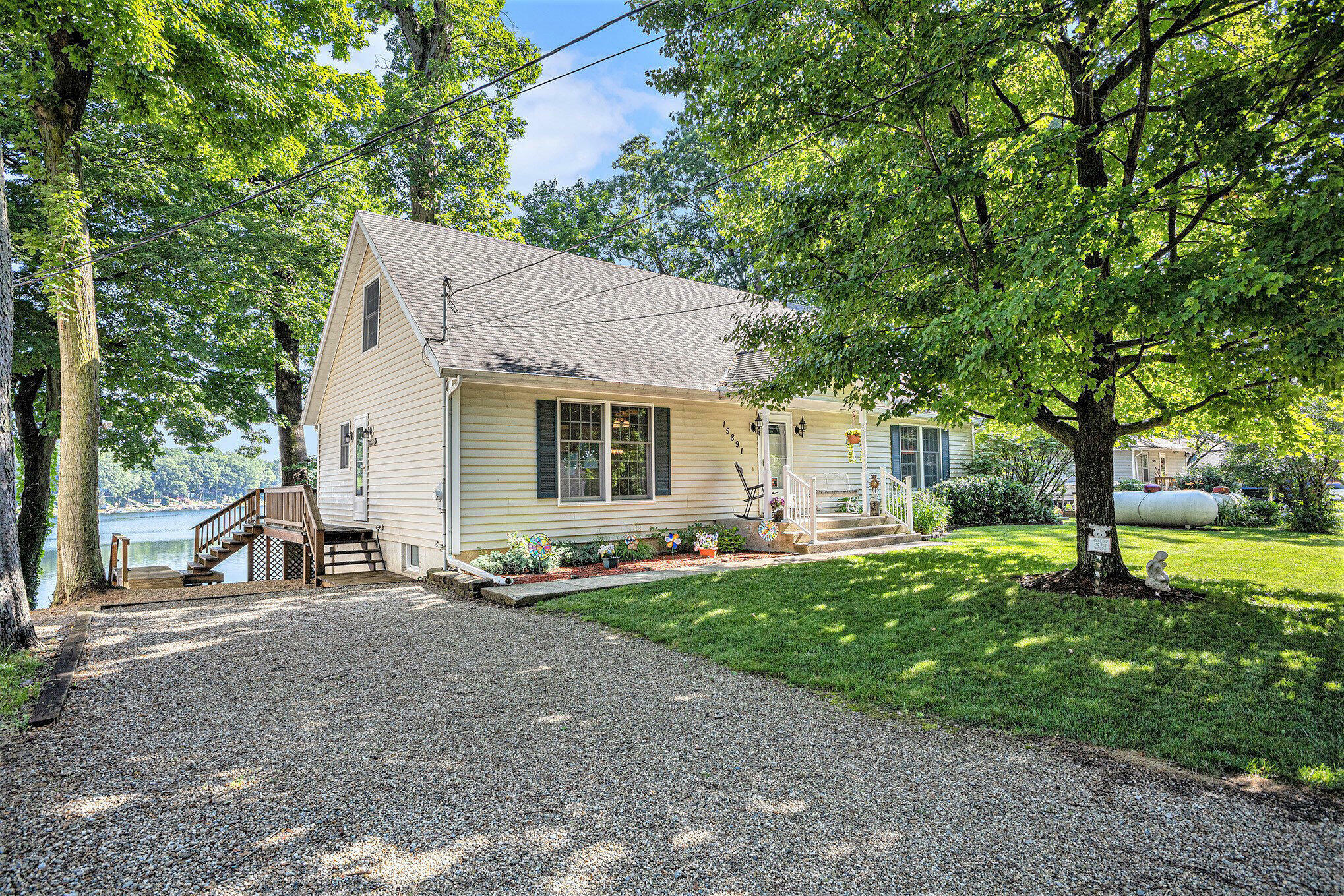 Property Photo:  15891 Lakeview Drive  MI 49107 