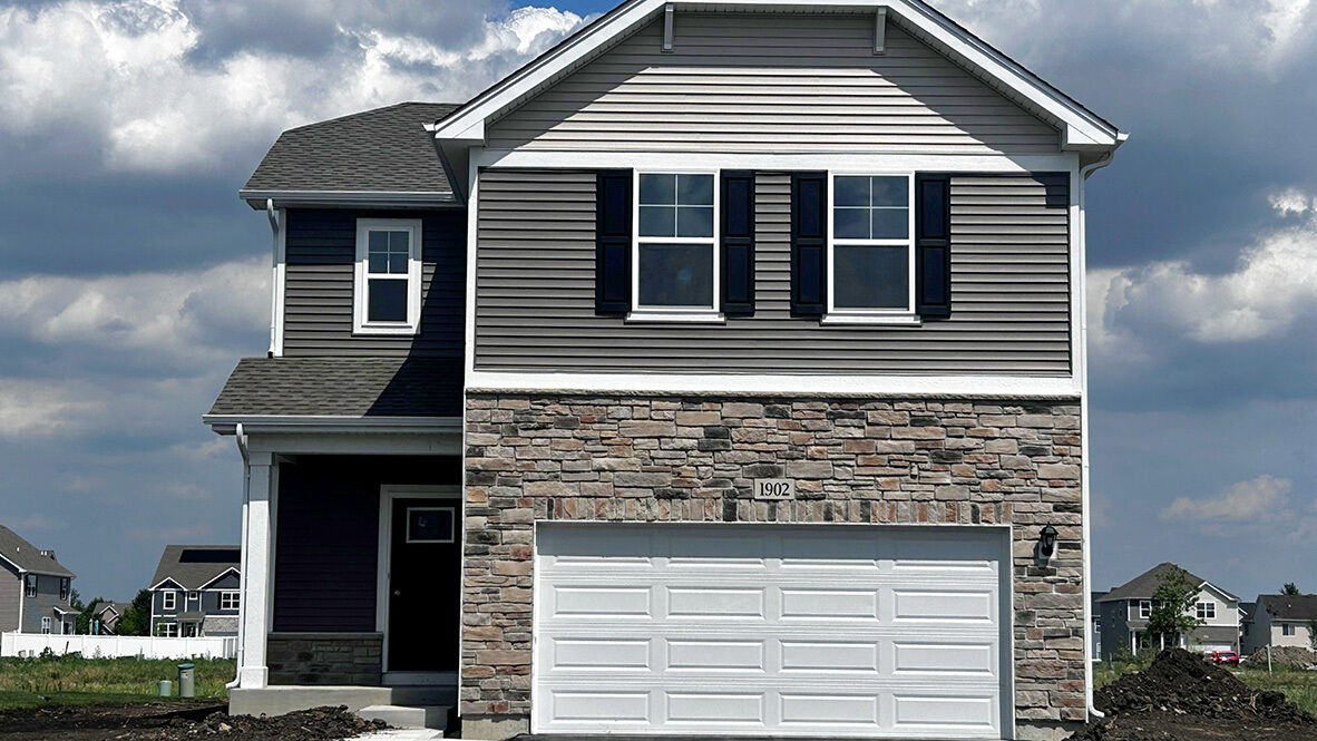 Property Photo:  1902 Overland Drive  IL 60586 