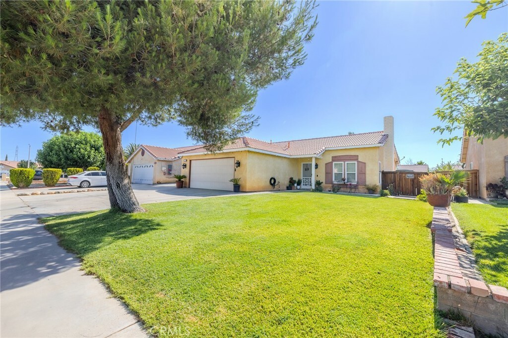 Property Photo: 14661 Gray Street CA 92301