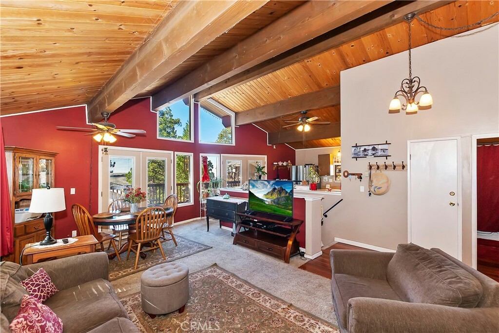 Property Photo: 1930 Nob Hill Drive CA 92382