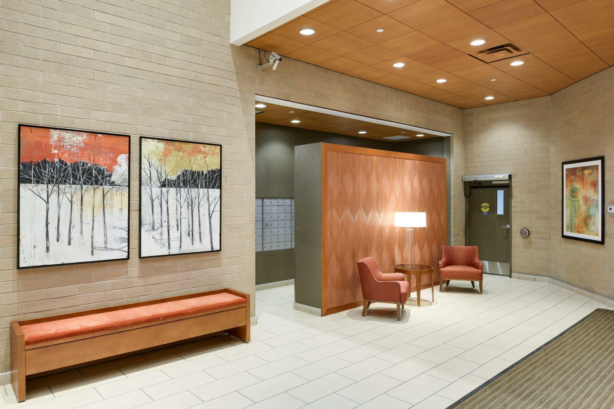 Property Photo: 121 Washington Avenue S 514 MN 55401