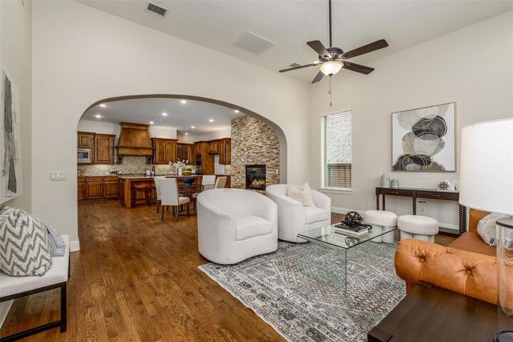 Property Photo: 6314 Eden Valley Drive TX 75036