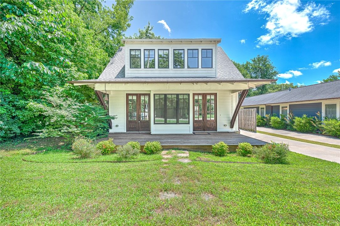 Property Photo:  464 Block Avenue  AR 72701 