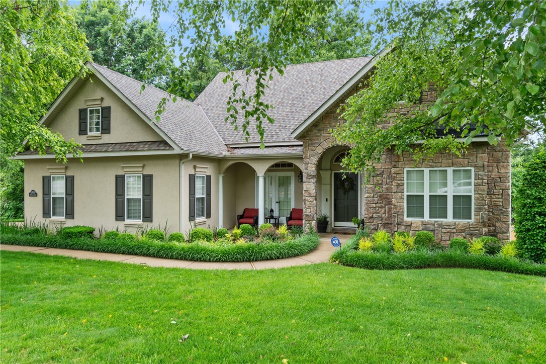 Property Photo: 2903 Saratoga Lane AR 72712