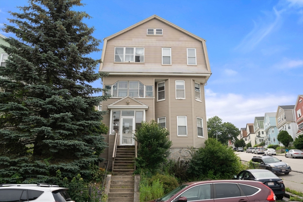 Property Photo:  51 Sterling St U 2  MA 01610 