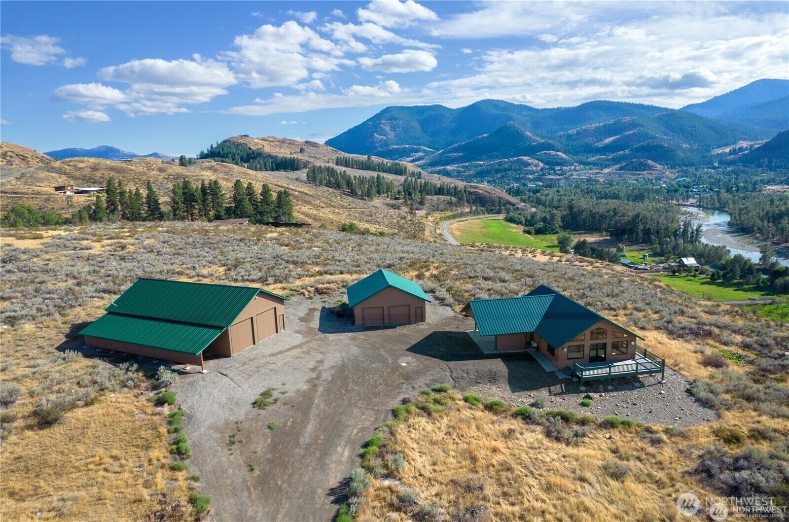 Property Photo:  80  Homestead Hills Road  WA 98856 