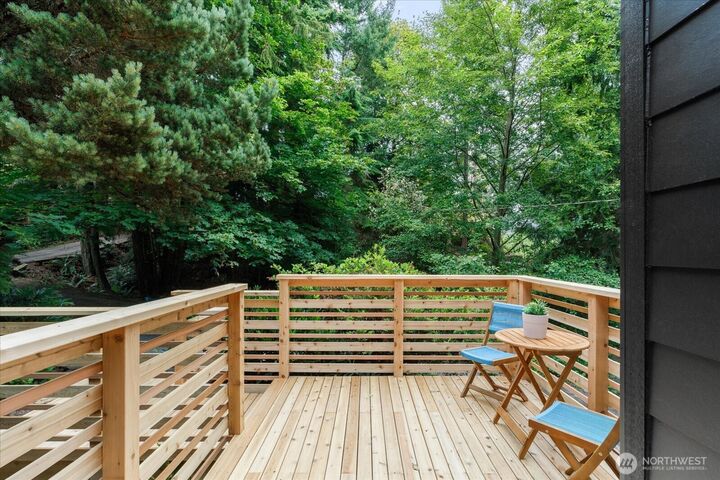 8038  Island Court  Clinton WA 98236 photo