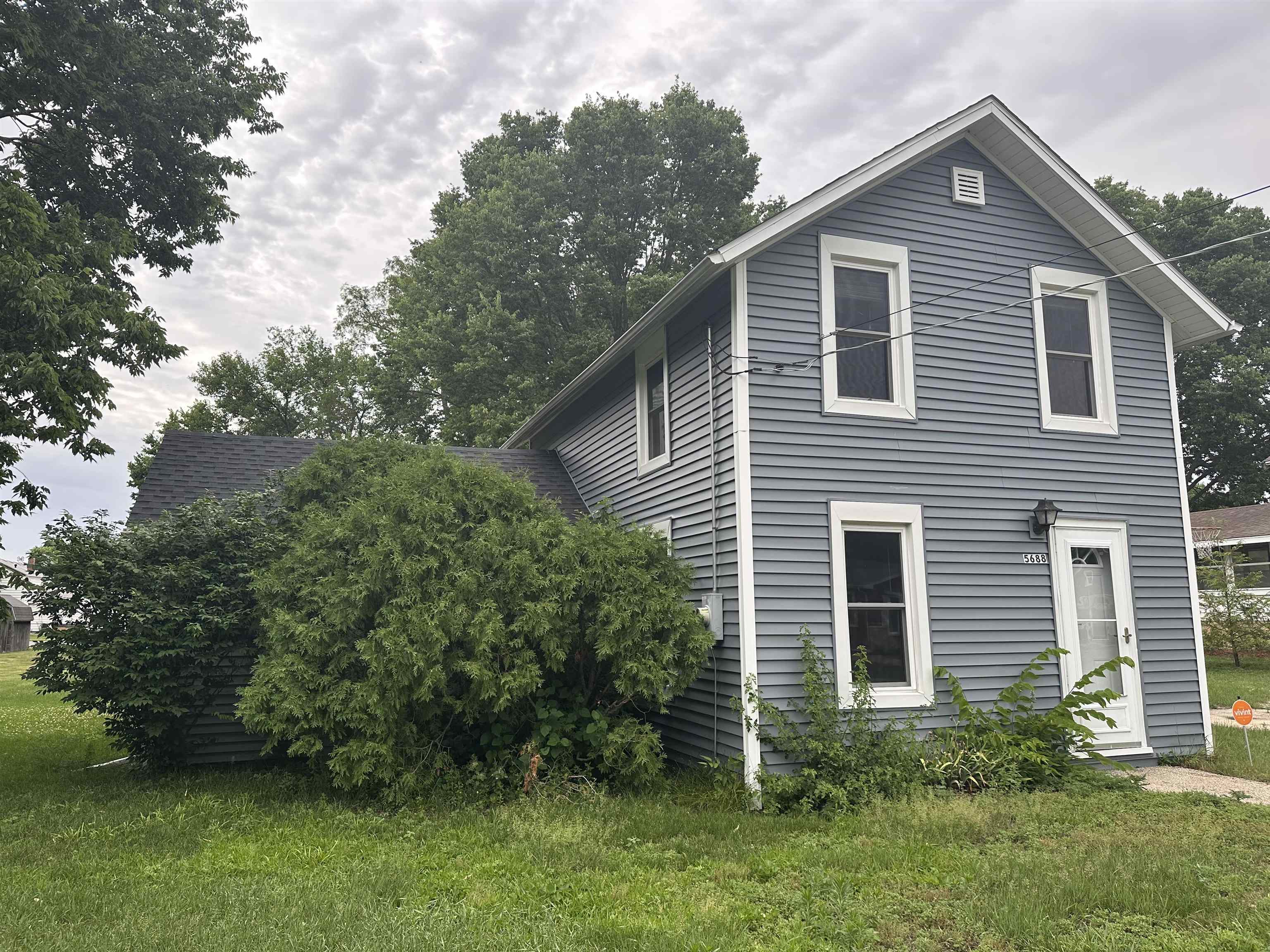Property Photo: 5688 Harrison Street IL 61073
