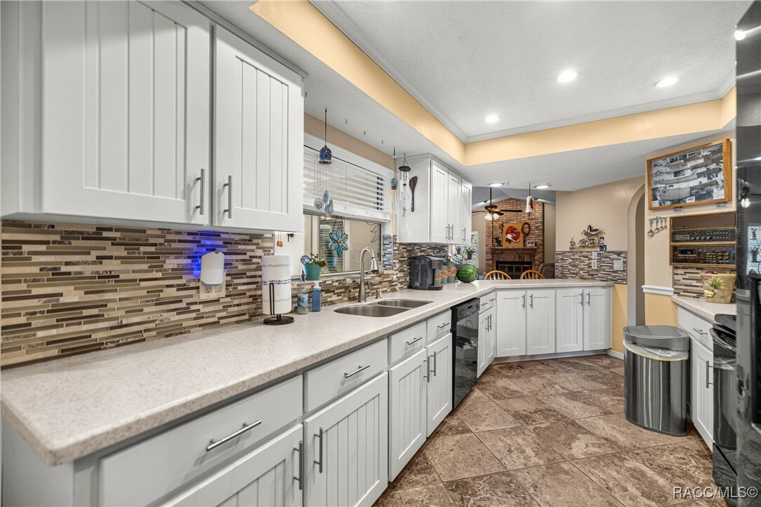 Property Photo:  5209 N Red Ribbon Point  FL 34465 