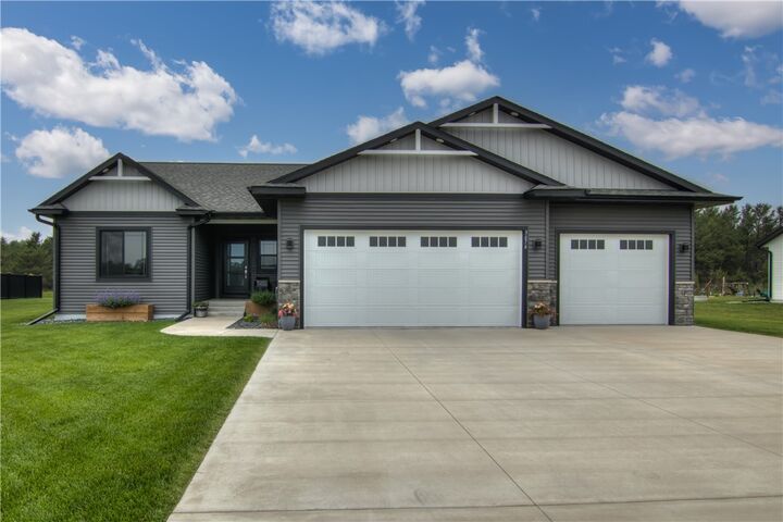 3676 112th Street  Chippewa Falls WI 54729 photo