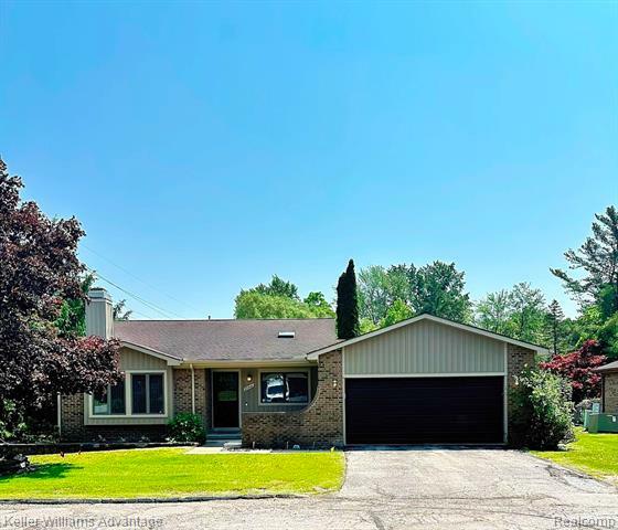 31441 Orchard Brook Court  Farmington Hills MI 48336 photo