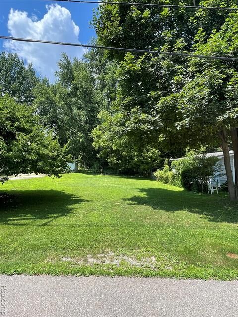 Property Photo:  2428 Willow Beach Street  MI 48320 