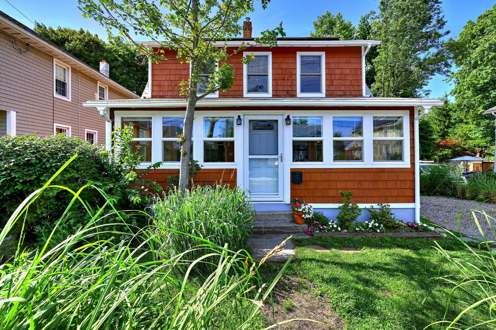 Property Photo:  162 Melba Street  CT 06460 