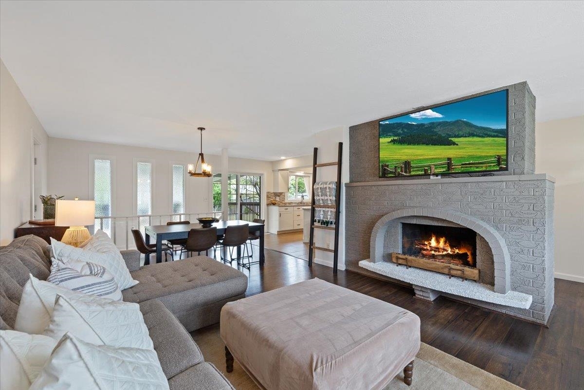 Property Photo:  5722 S Donora Dr  WA 99223 