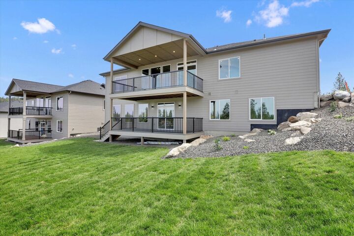 Property Photo: 7025 E Beverly Ave WA 99212