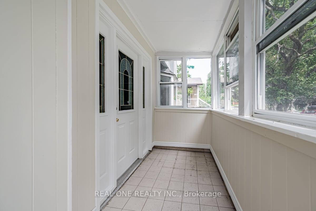 Property Photo:  30 Herkley Drive  ON L6V 2E8 